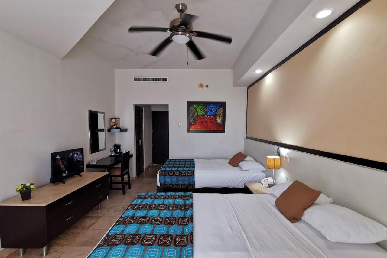 Coral Island Beach View Hotel Mazatlan Exterior photo