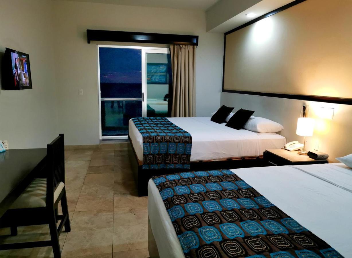 Coral Island Beach View Hotel Mazatlan Exterior photo